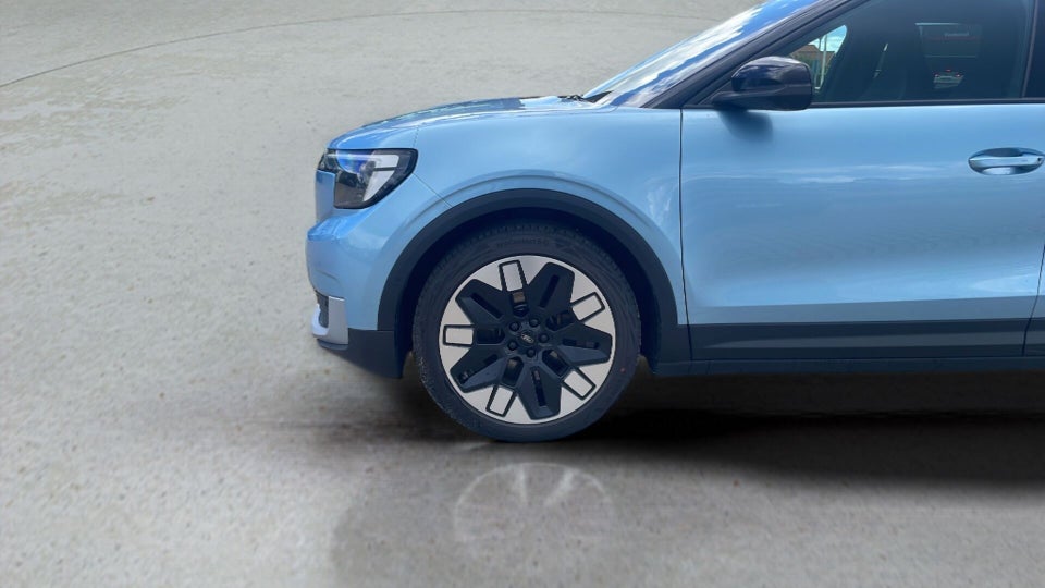Ford Explorer 77 Premium Extended Range 5d