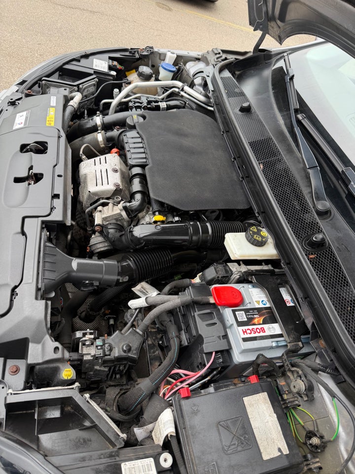 Peugeot 308 1,2 e-THP 130 Active SW 5d