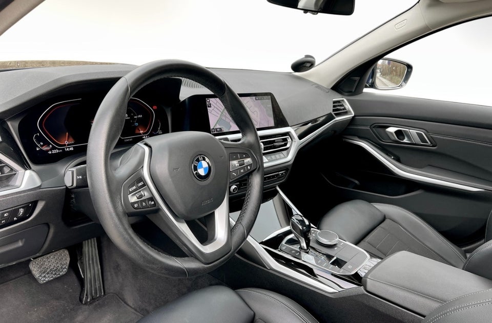 BMW 330i 2,0 Sport Line aut. 4d