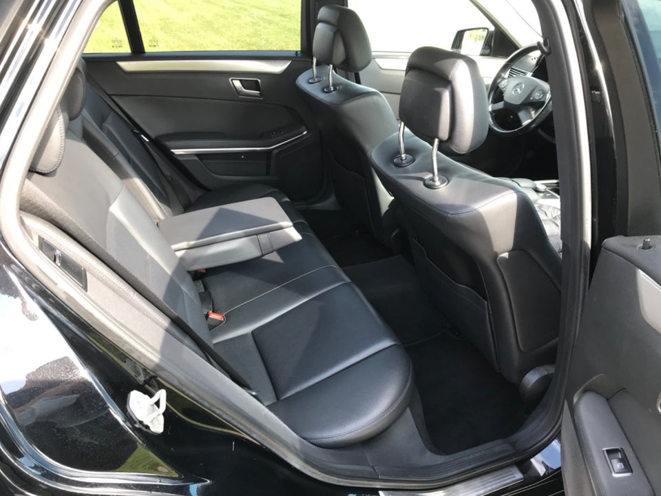 Mercedes E200 2,2 CDi stc. aut. BE 5d
