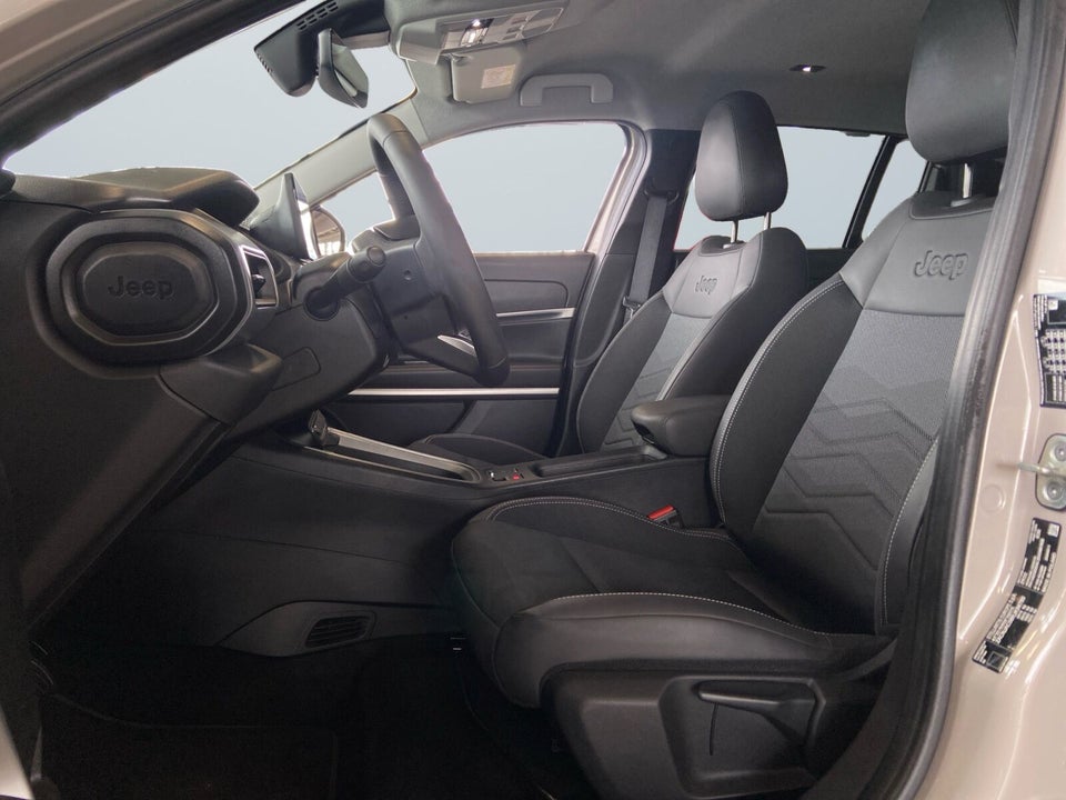 Jeep Avenger 54 Summit 5d