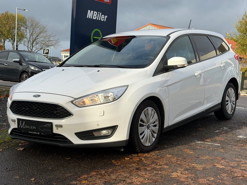 Ford Focus 1,5 TDCi 120 Business stc. aut. Van 5d