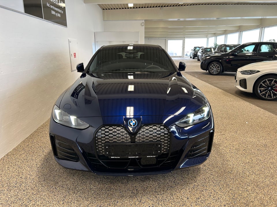 BMW i4 eDrive40 Fully Charged M-Sport 5d