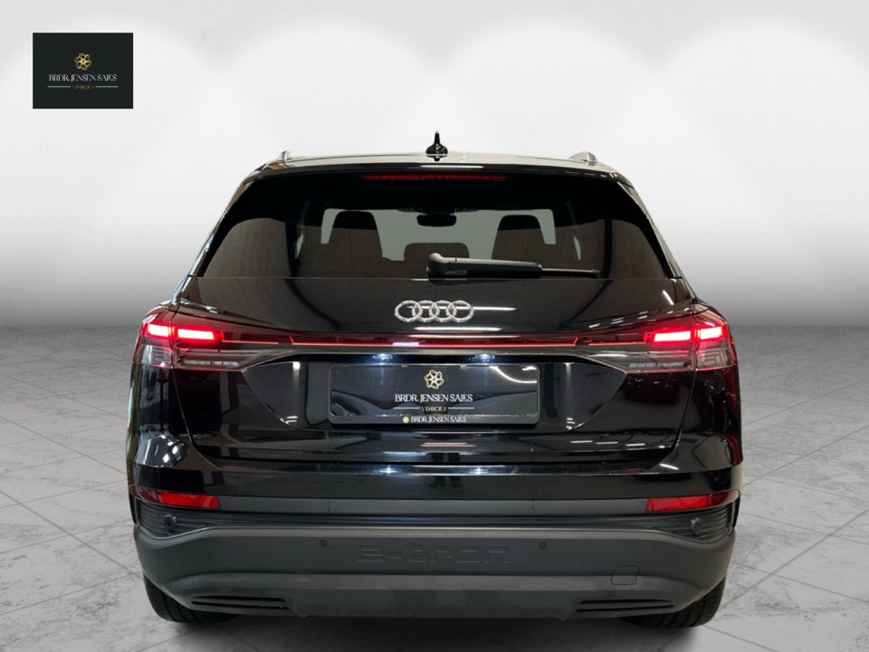 Audi Q4 e-tron 40 S-line 5d