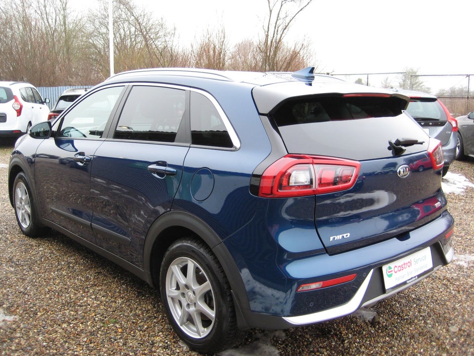 Kia Niro 1,6 HEV Attraction DCT Van 5d