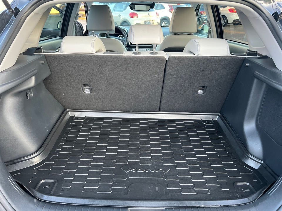 Hyundai Kona 64 EV Ultimate 5d