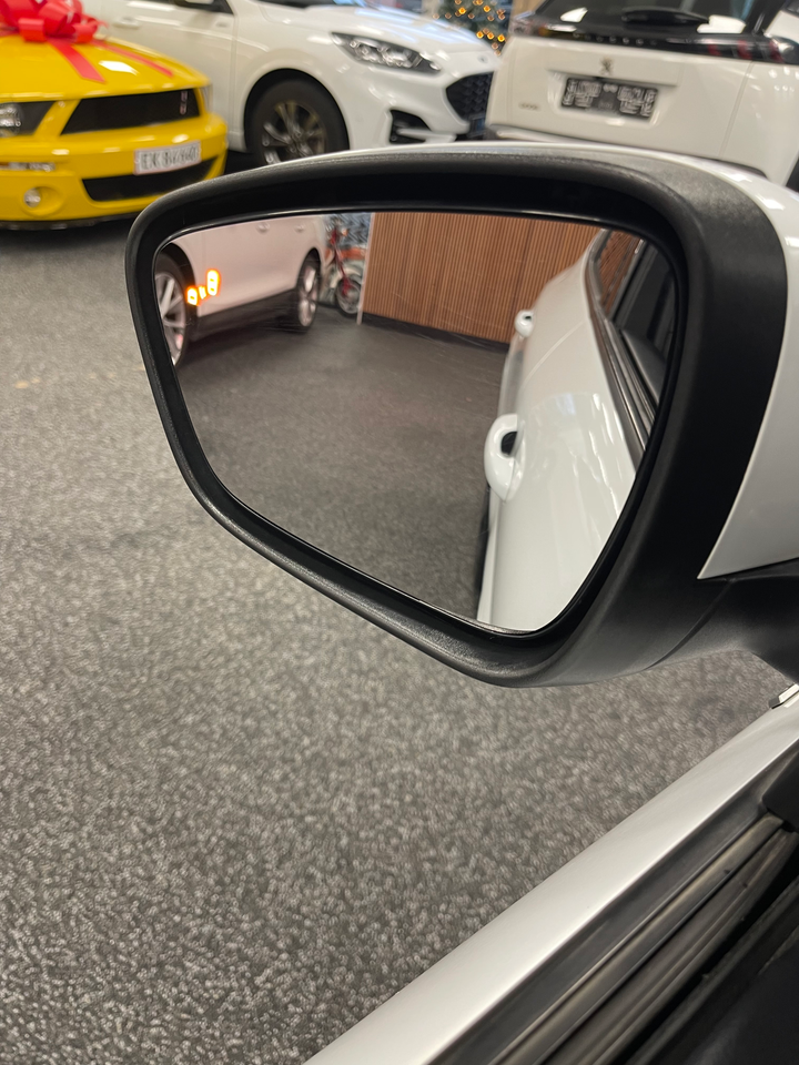 Ford Kuga 2,5 PHEV ST-Line X CVT 5d