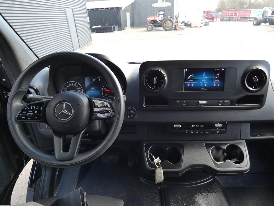 Mercedes Sprinter 317 2,0 CDi A2 Kassevogn aut. RWD