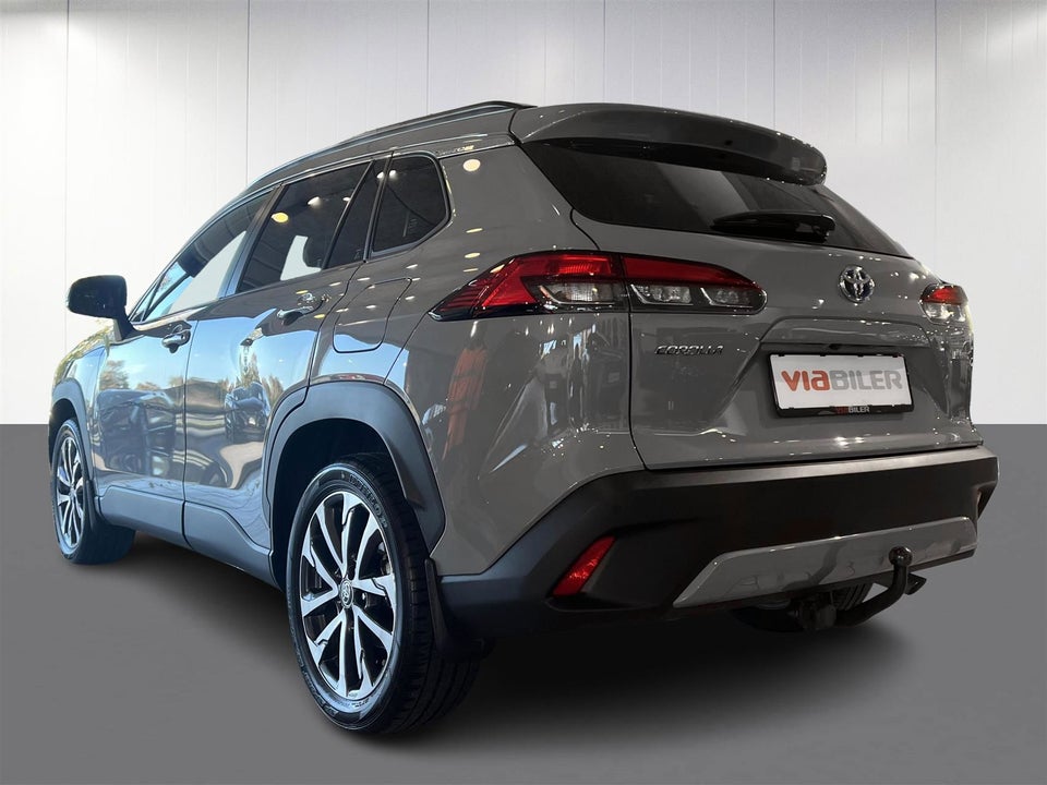 Toyota Corolla Cross 2,0 Hybrid Style Comfort CVT 5d