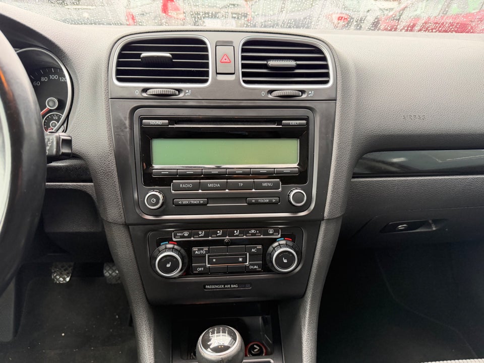 VW Golf VI 1,2 TSi 105 Comfortline BMT 5d