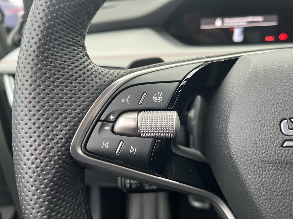 Skoda Elroq 85 iV Lodge 5d