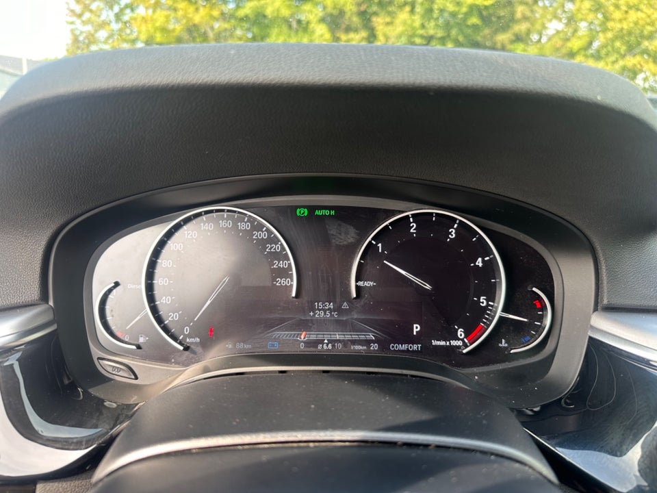 BMW 520d 2,0 Touring Connected aut. 5d