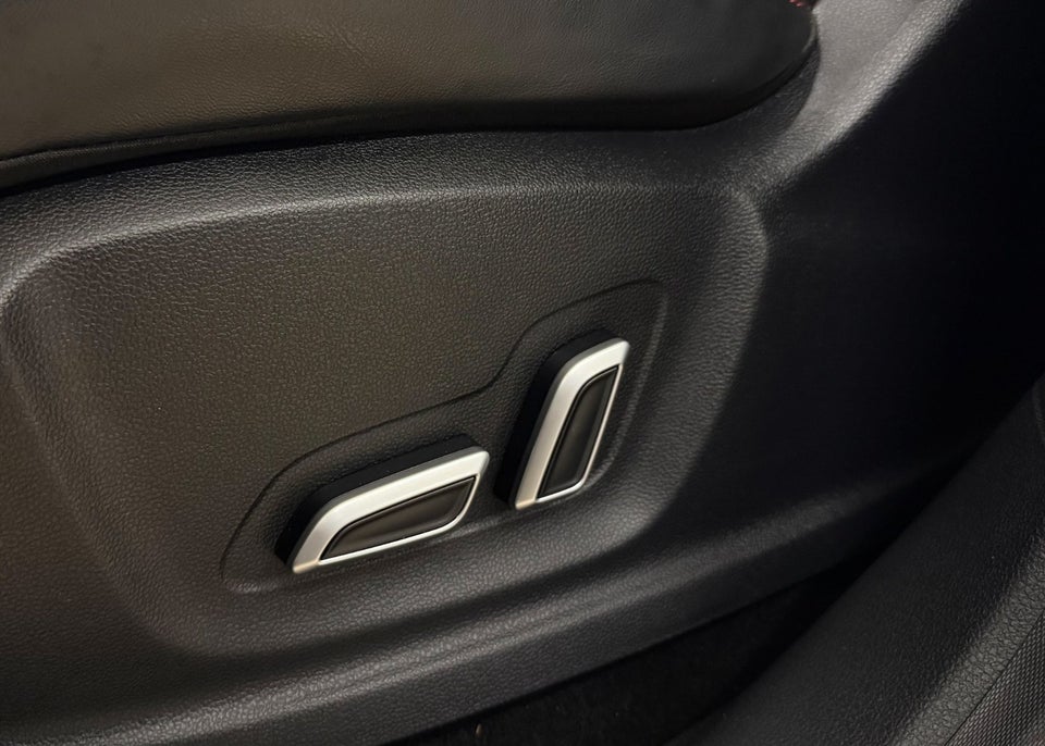 MG EHS 1,5 PHEV Luxury 5d