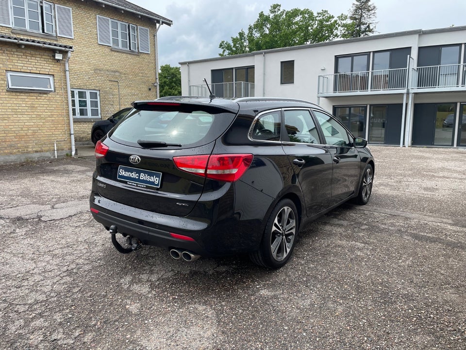 Kia Ceed 1,6 CRDi 136 GT-Line SW 5d