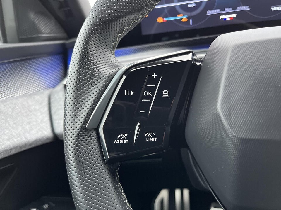 Peugeot e-5008 77 GT Pack 7prs 5d