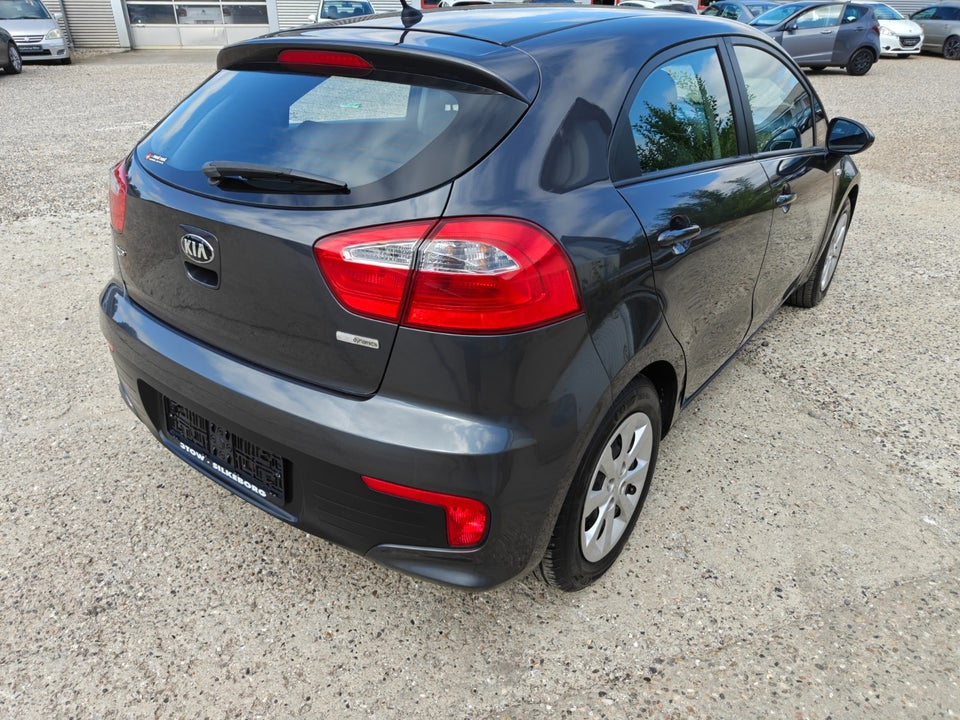 Kia Rio 1,2 CVVT Style+ 5d