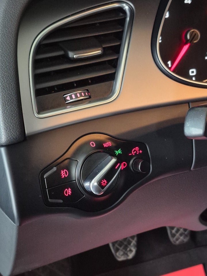 Audi A4 2,0 TDi 136 Ultra S-line Avant 5d