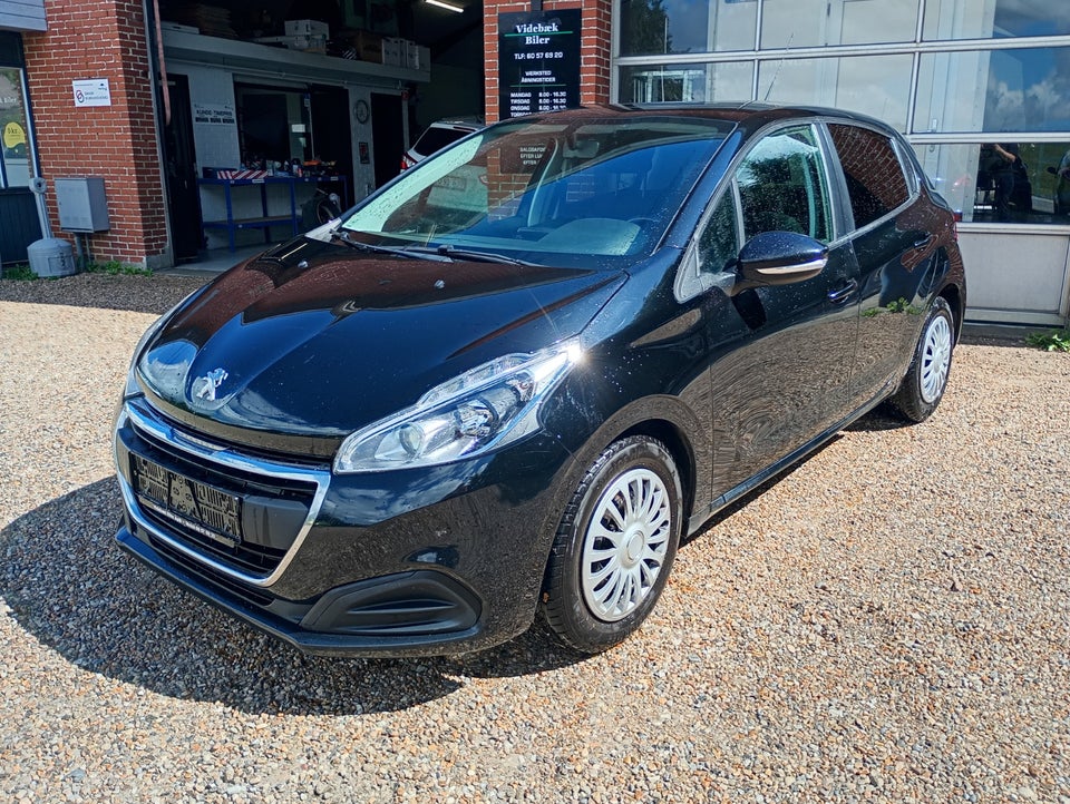 Peugeot 208 1,6 BlueHDi 100 Active 5d