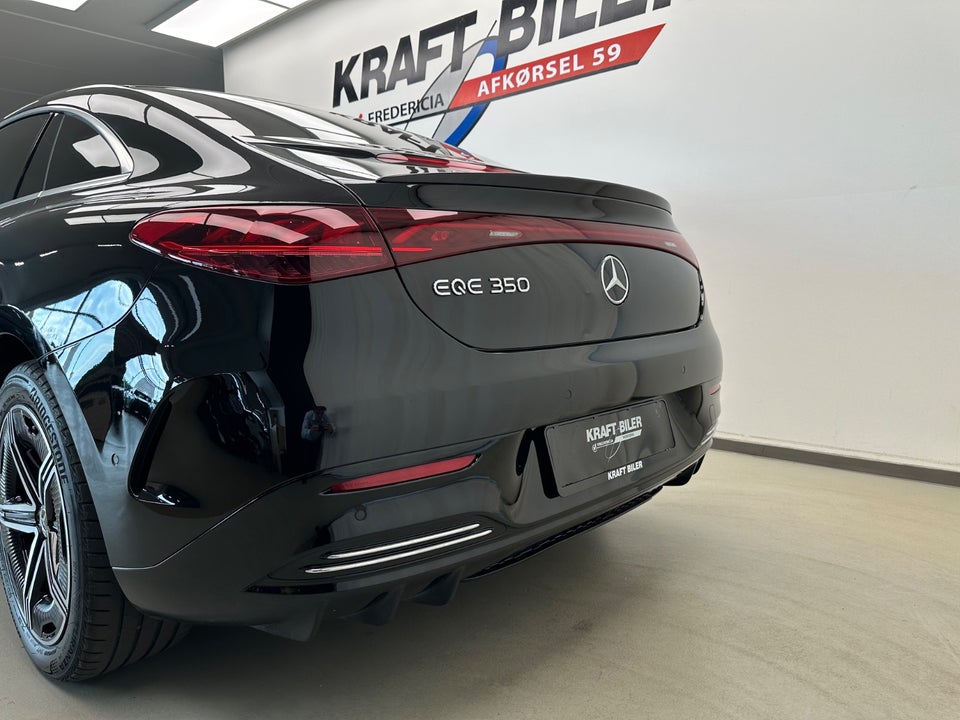 Mercedes EQE350 AMG Line 4d