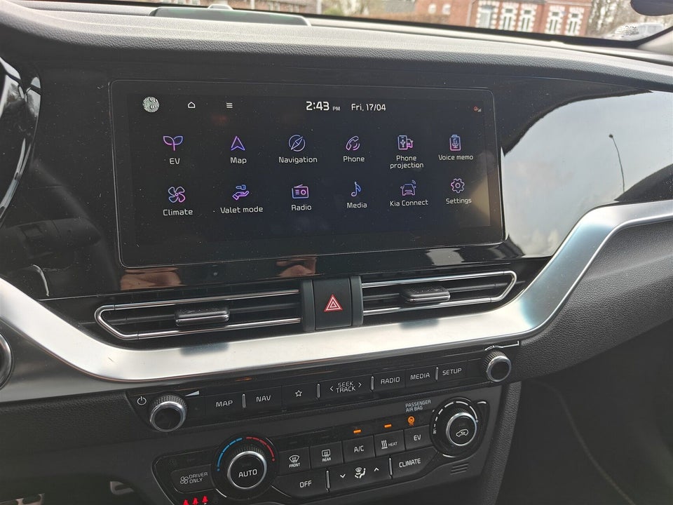 Kia e-Niro 64 Advance 5d