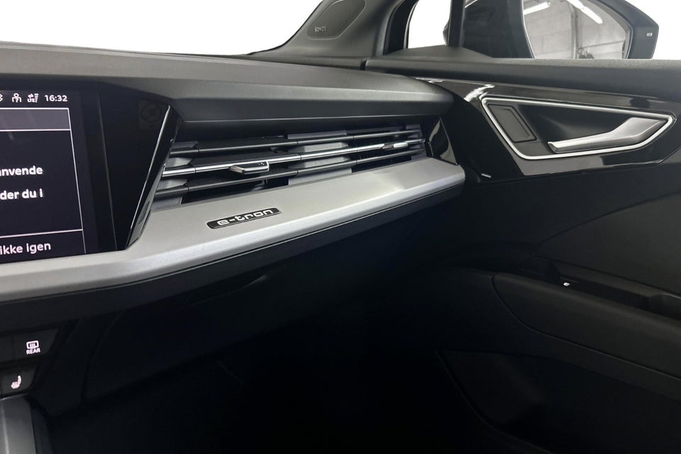 Audi Q4 e-tron 45 Progress 5d