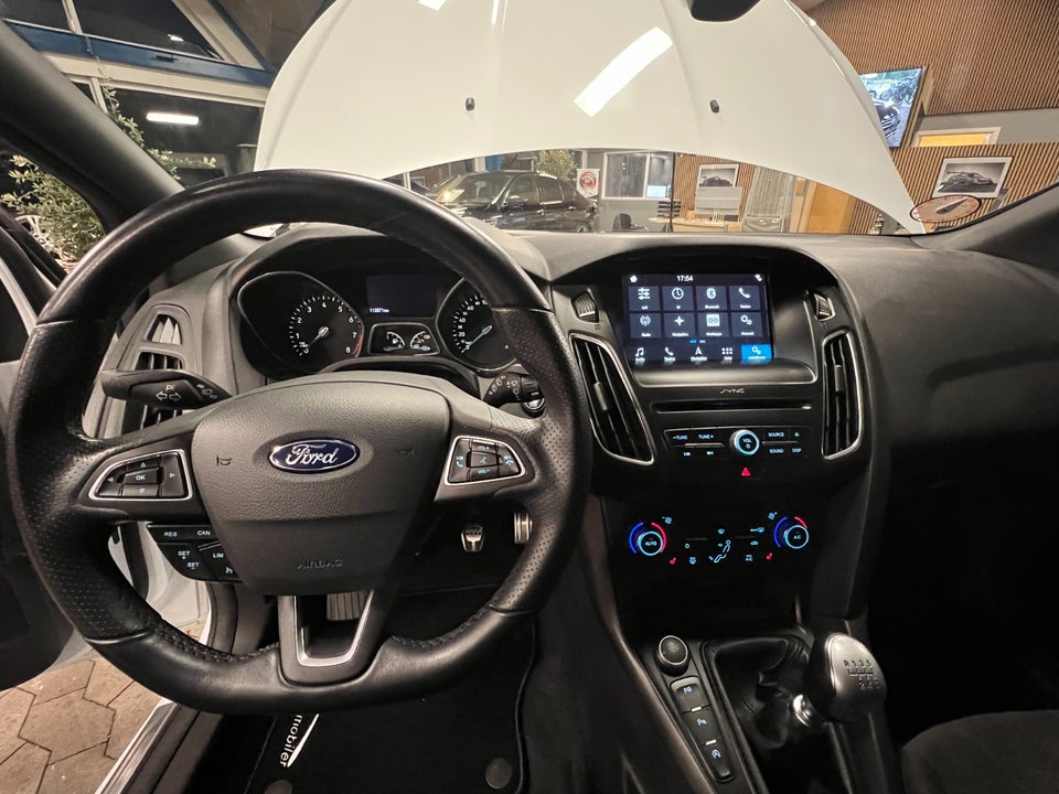 Ford Focus 1,0 SCTi 125 ST-Line+ stc. 5d