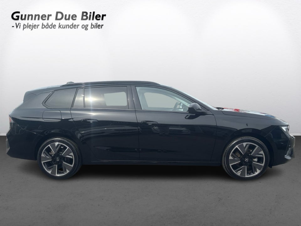 Opel Astra-e 54 Elegance Sports Tourer 5d