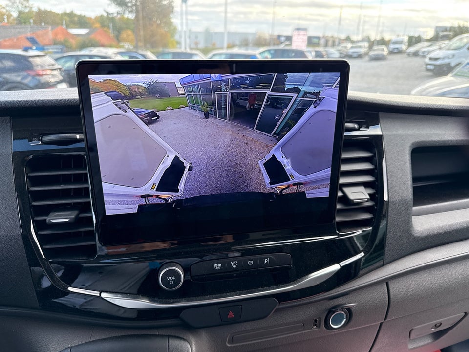 Ford E-Transit 350 L3 Van 68 Trend H2 RWD