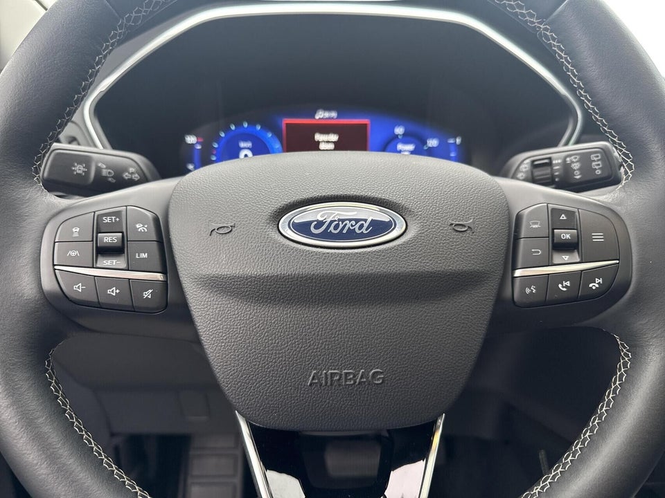 Ford Kuga 2,5 PHEV Vignale CVT 5d