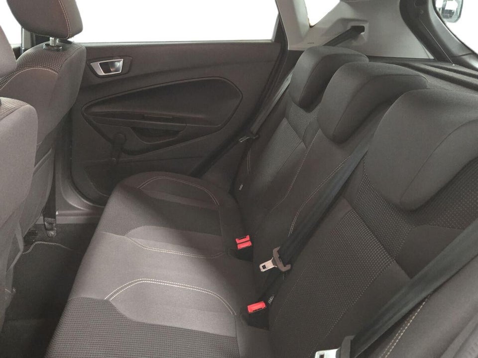 Ford Fiesta 1,0 EcoBoost Titanium 5d