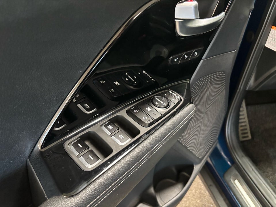 Kia Niro 1,6 PHEV Premium DCT 5d