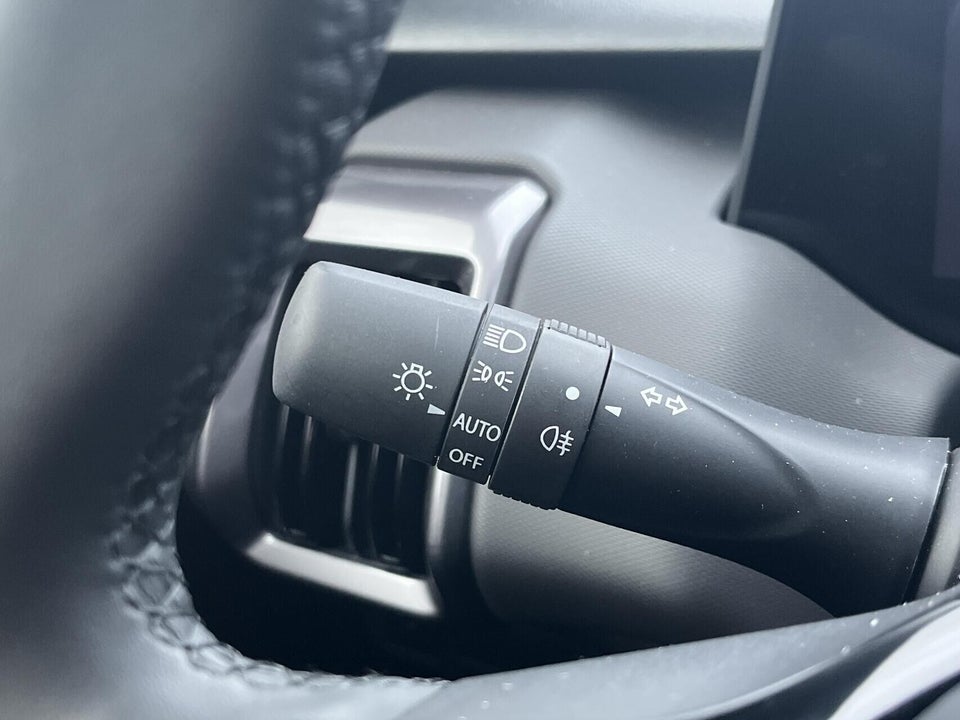 Toyota Urban Cruiser 61 Active 5d