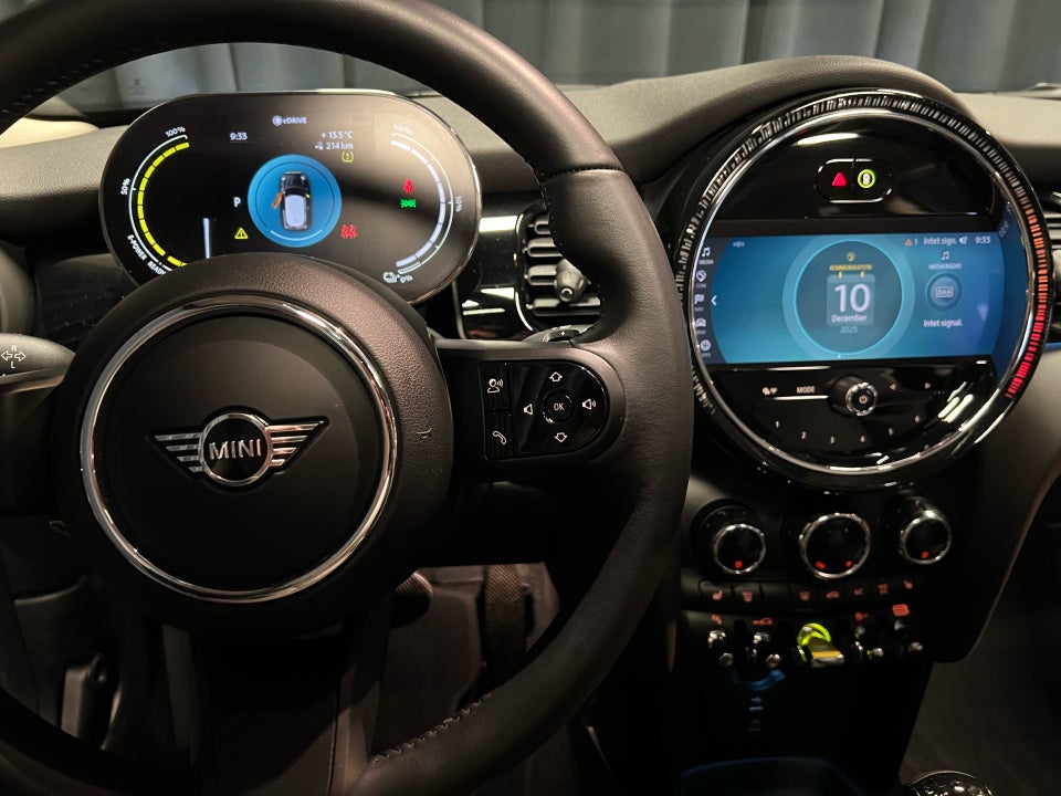 MINI Cooper SE Camden Edition 3d