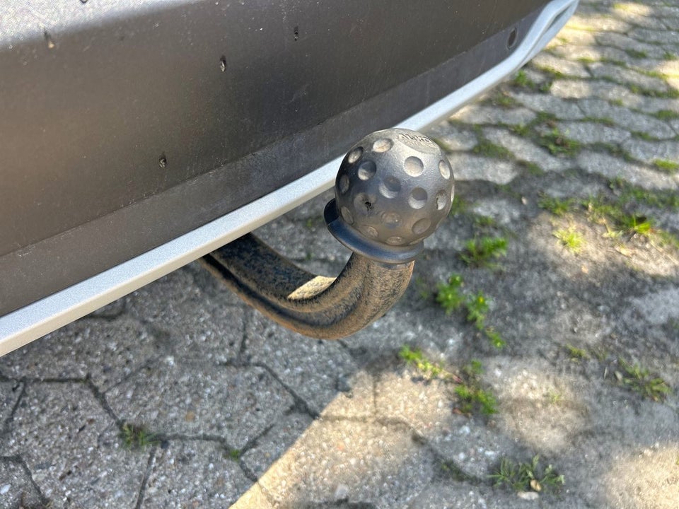 Opel Grandland X 1,6 Hybrid4 Cosmo Prestige aut. 5d