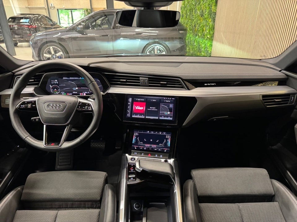 Audi e-tron 55 S-line Sportback quattro 5d