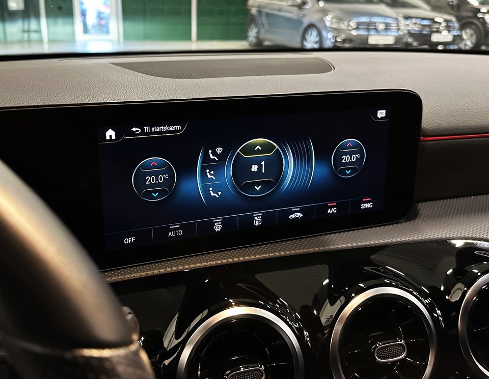 Mercedes A200 d 2,0 AMG Line aut. 4d