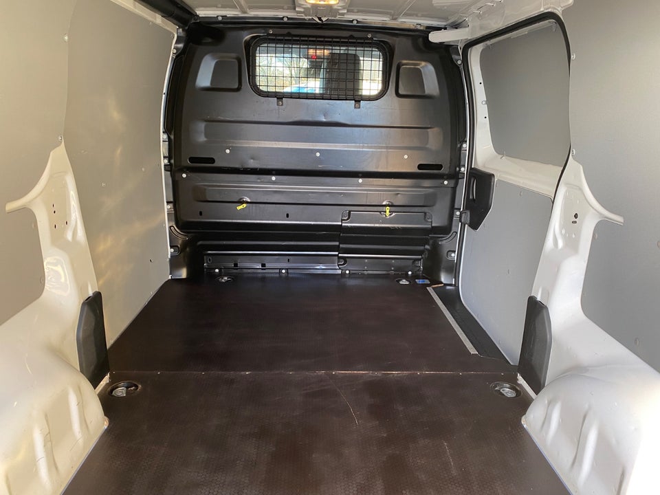 Peugeot Expert 2,0 BlueHDi 122 L2 Plus EAT8 Van