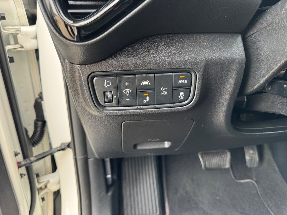 Kia e-Soul 64 Premium Luxury Van 5d