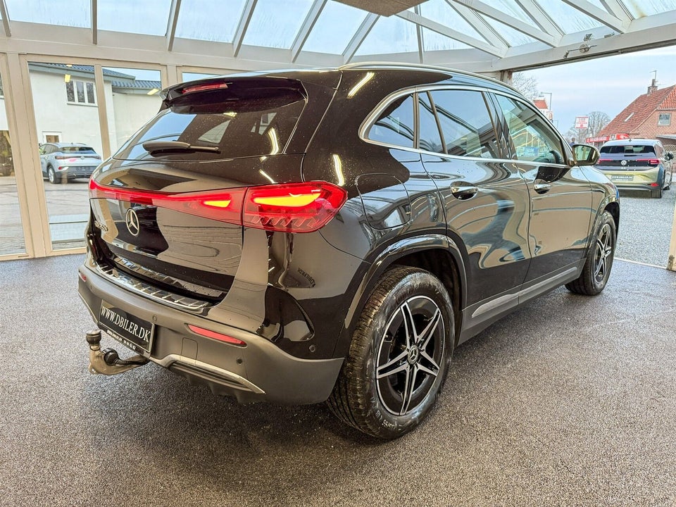 Mercedes EQA250+ AMG Line Advance Plus 5d