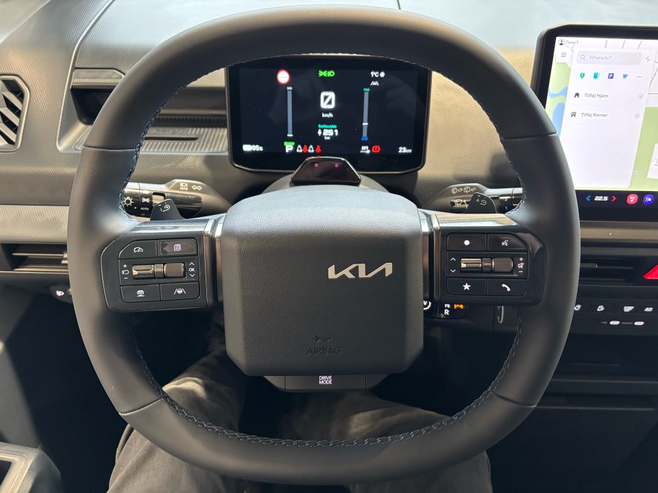 Kia PV5 51 Standard Range Upgrade 5d