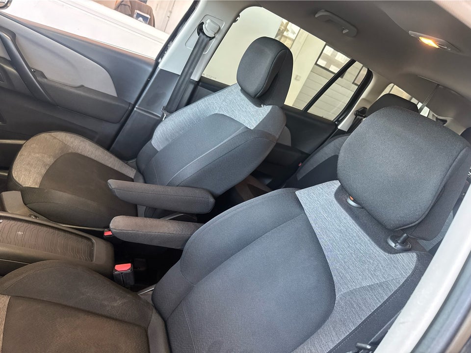 Citroën Grand C4 Picasso 1,6 BlueHDi 120 Funky EAT6 7prs 5d