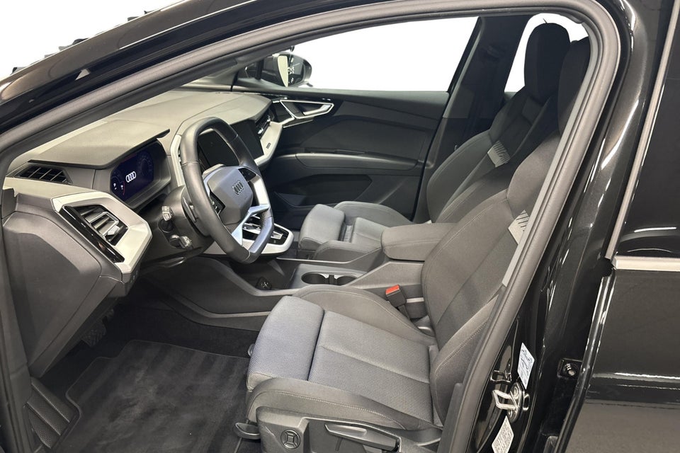 Audi Q4 e-tron 45 Progress 5d