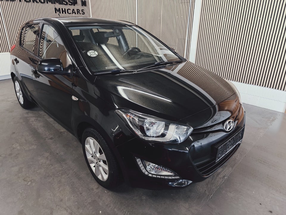 Hyundai i20 1,25 Classic XTR+ 5d