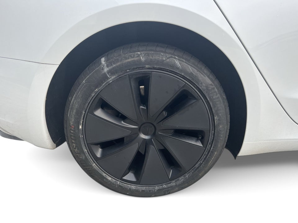 Tesla Model 3 Long Range AWD 4d