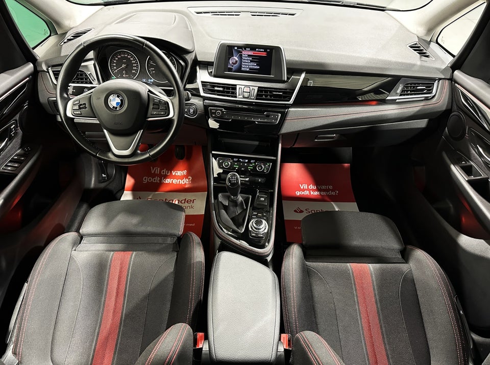 BMW 218d 2,0 Active Tourer 5d