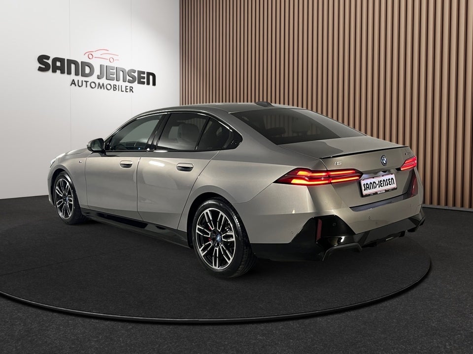 BMW i5 eDrive40 M-Sport Pro 4d