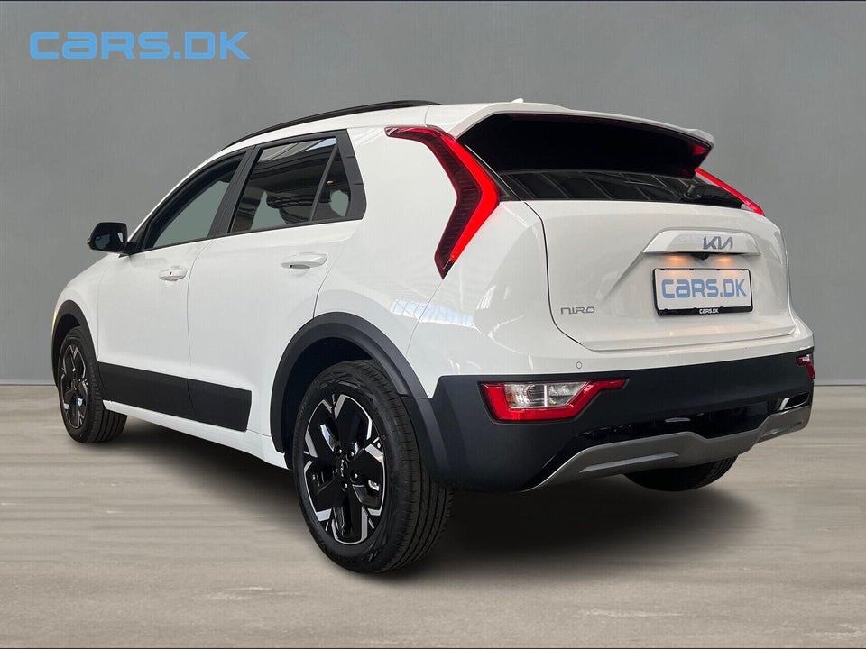Kia Niro 64 EV Access 5d