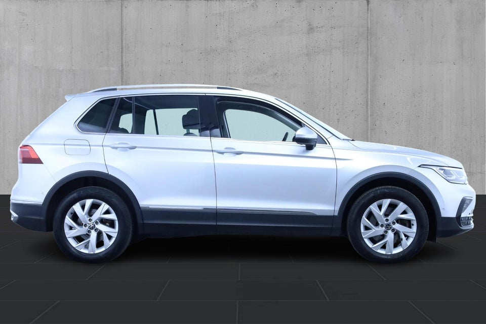 VW Tiguan 1,4 eHybrid Elegance DSG 5d