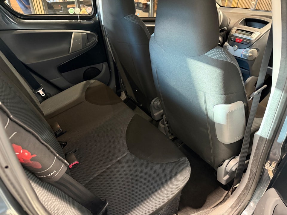 Toyota Aygo 1,0 Plus 5d