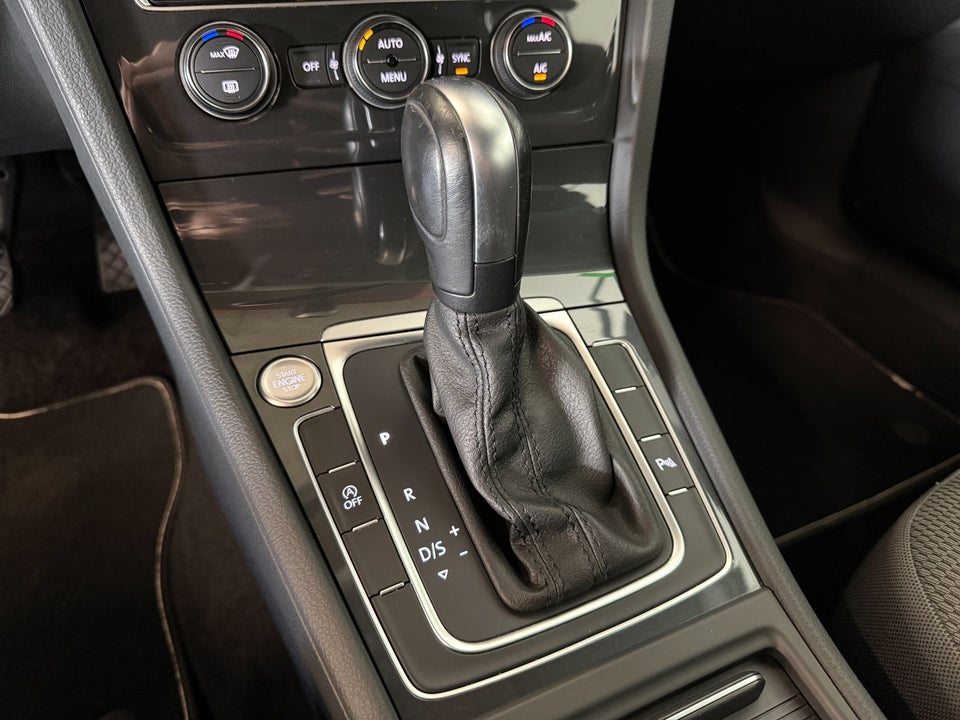 VW Golf VII 1,5 TSi 150 Comfortline Connect Variant DSG 5d